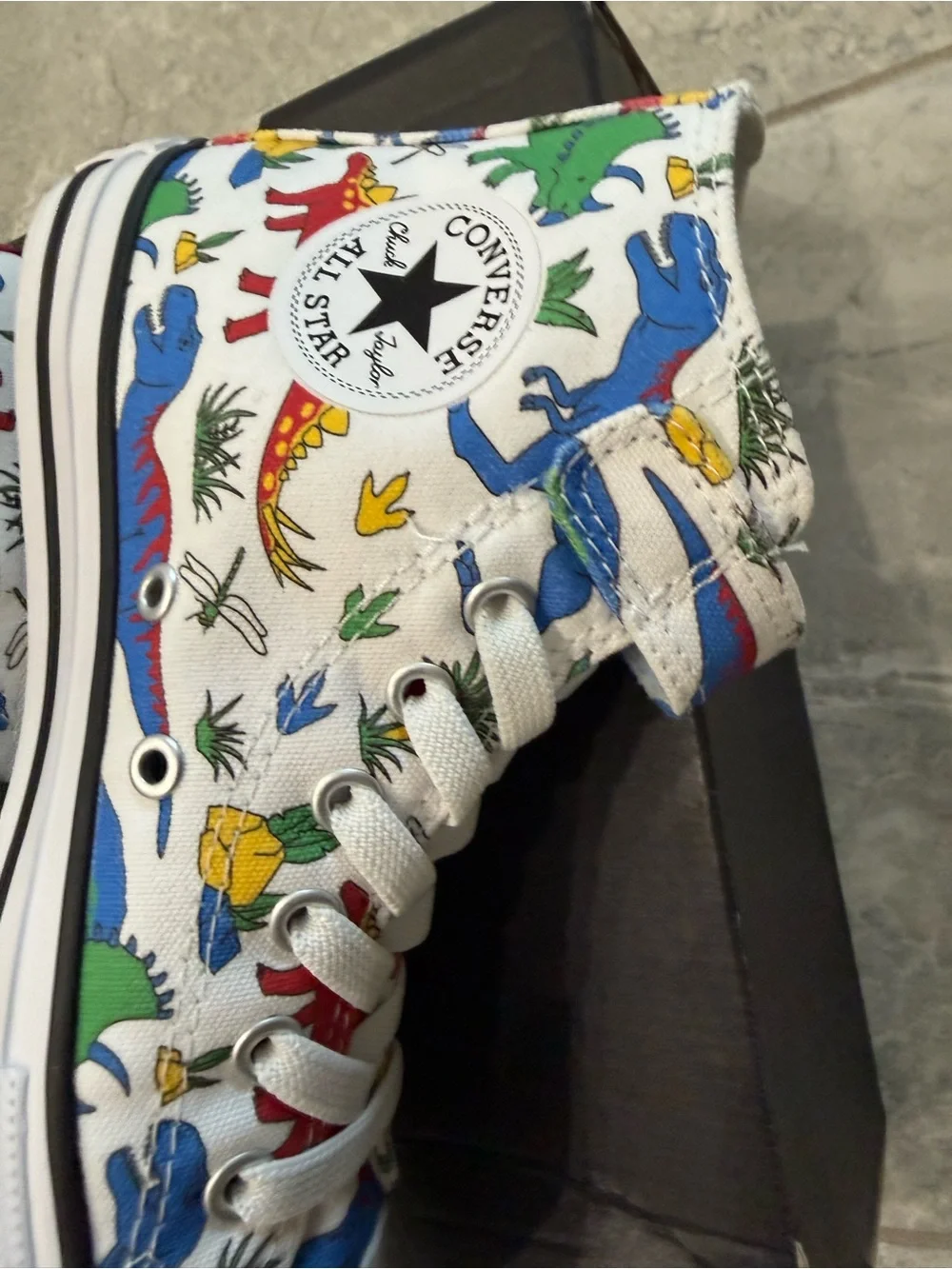 New boys Converse Sz 2 High Top Shoes White with Red, Blue Dino Print
